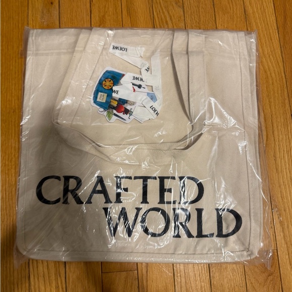 Loewe Beige Tote with Colorful Art Design - Picture 3 of 7